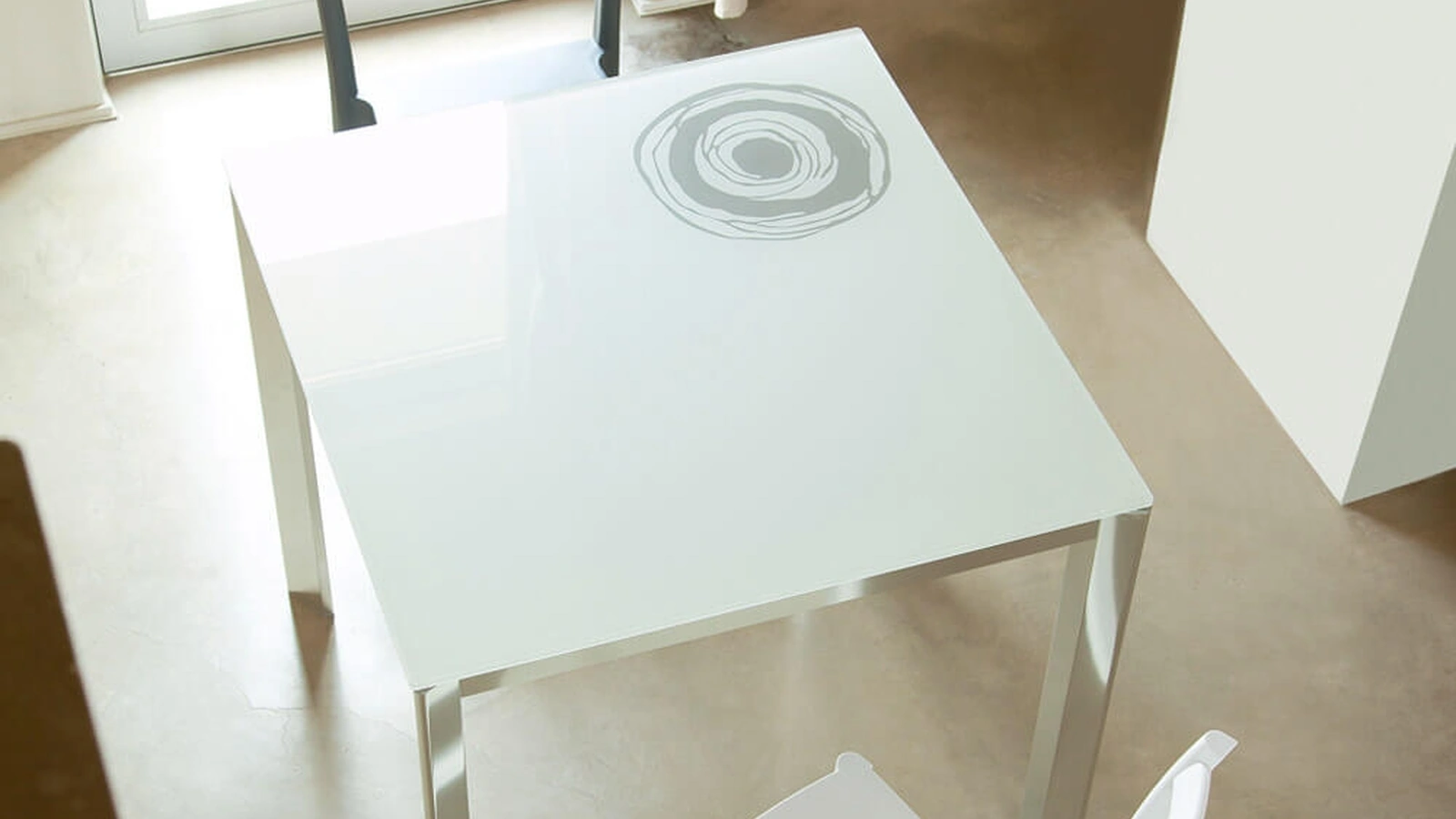 Tavolo allungabile in cristallo Ascanio di Ponti Terenghi