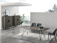 Tavolo Wire in gres emperador e base in metallo laccato antracite di Tomasella