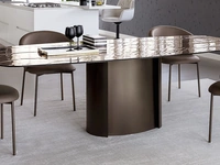 Tavolo in vetro Yoroi di Calligaris