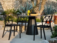 Sedia impilabile Alchemia in polipropilene di Connubia Outdoor