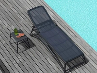 Lettino Atlas Bed in tessuto sintetico traspirante con struttura in polipropilene di La Seggiola