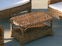 Tavolino Clito Mini Sofà finitura intreccio di Banano naturale di La Seggiola