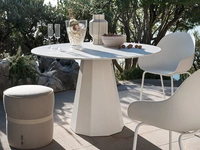 Tavolo Dix di Connubia Outdoor