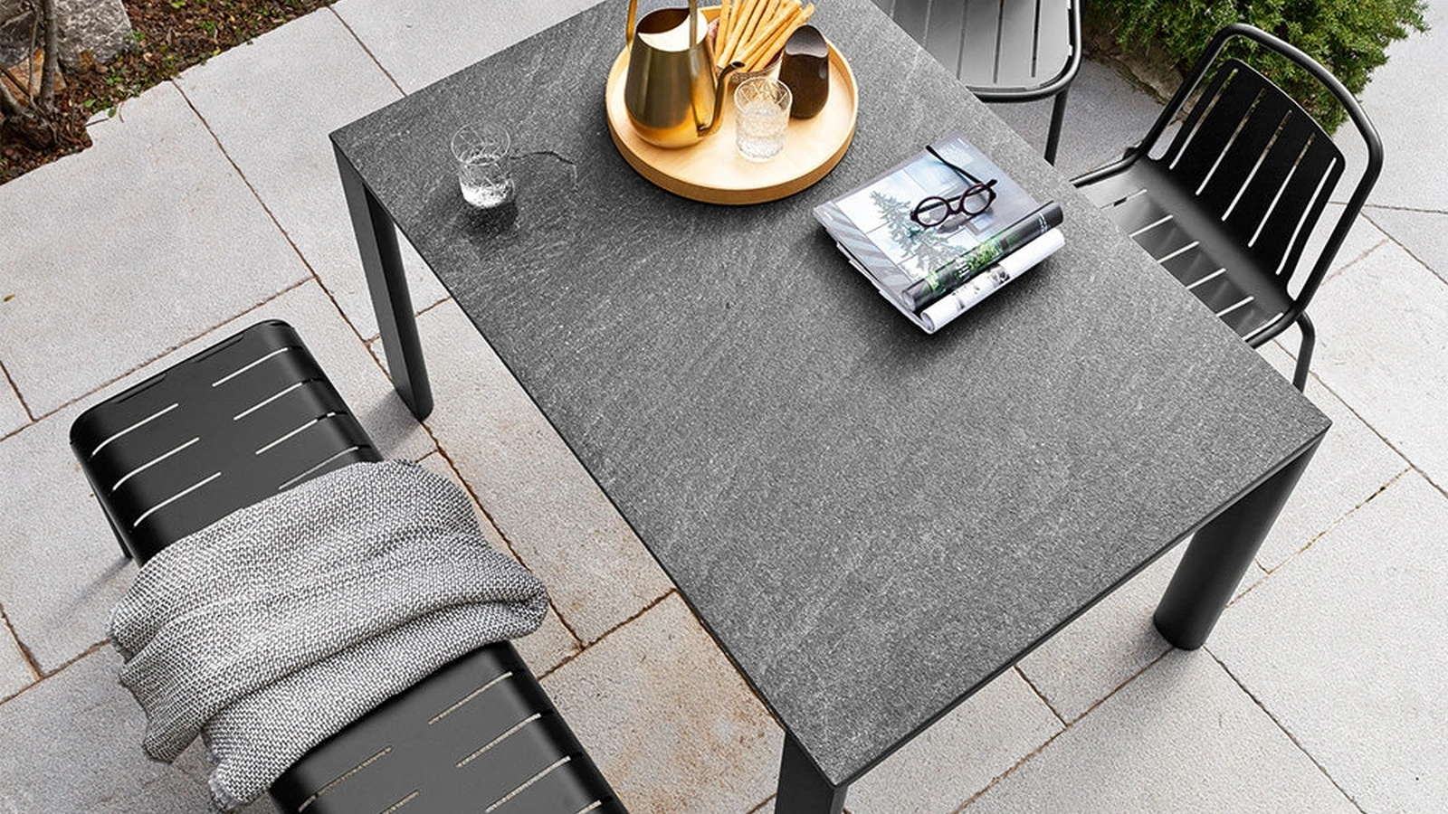 Sedia impilabile Easy di Connubia Outdoor