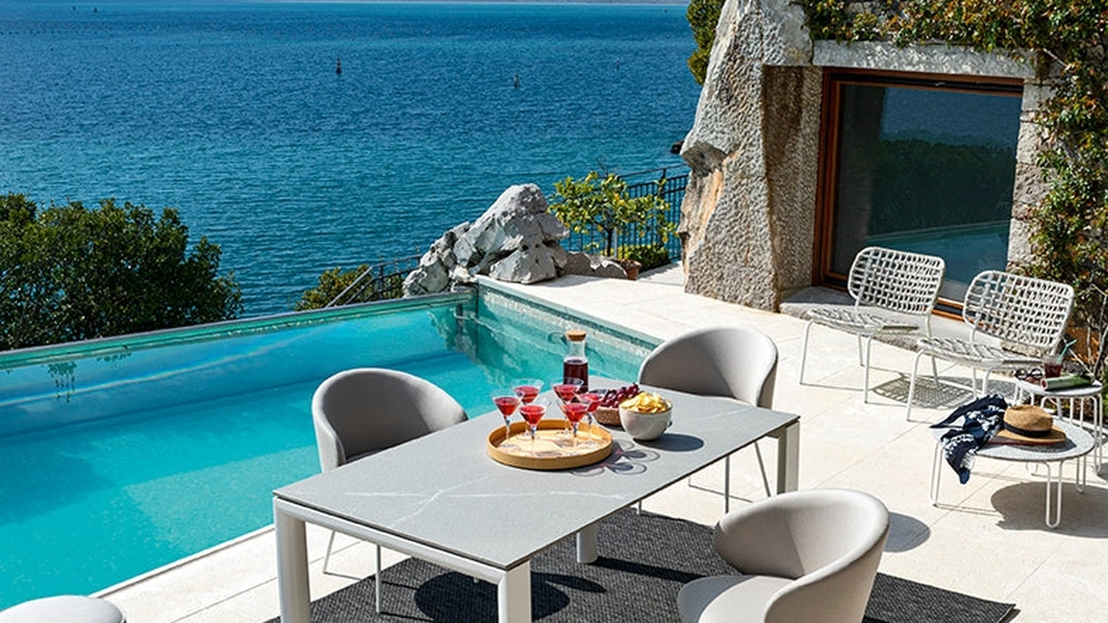 Tavolo rettangolare Dorian di Connubia Outdoor