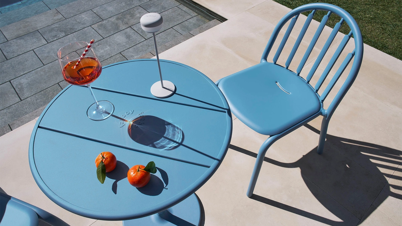 Tavolo in alluminio Fred's Bistreau di Fatboy