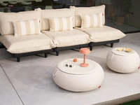 Tavolini gonfiabili con top in acciaio Humpty e Dumpty Outdoor di Fatboy