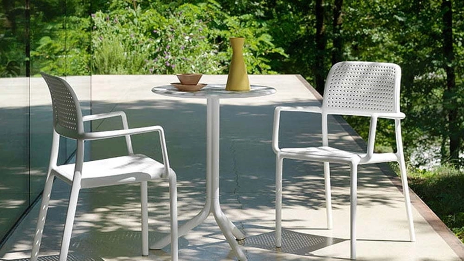 Poltroncina Boreale in polipropilene bianco di La Seggiola