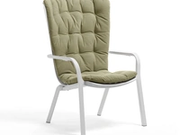 Poltrona Leaf in polipropilene rivestita in tessuto imbottito di La Seggiola