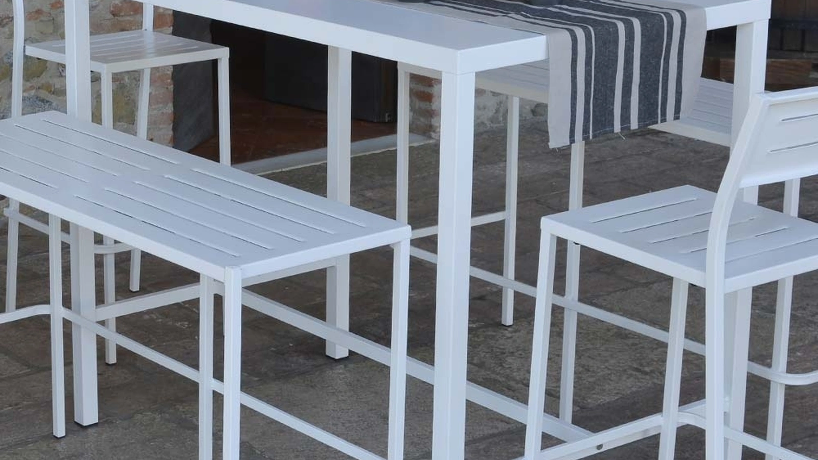 Tavolo da giardino Out Metal Tavolo Snack in acciaio zincato e verniciato bianco di La Seggiola