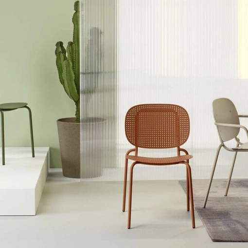 Sedia Si-Si F in polipropilene con struttura in metallo di Sedie Brianza