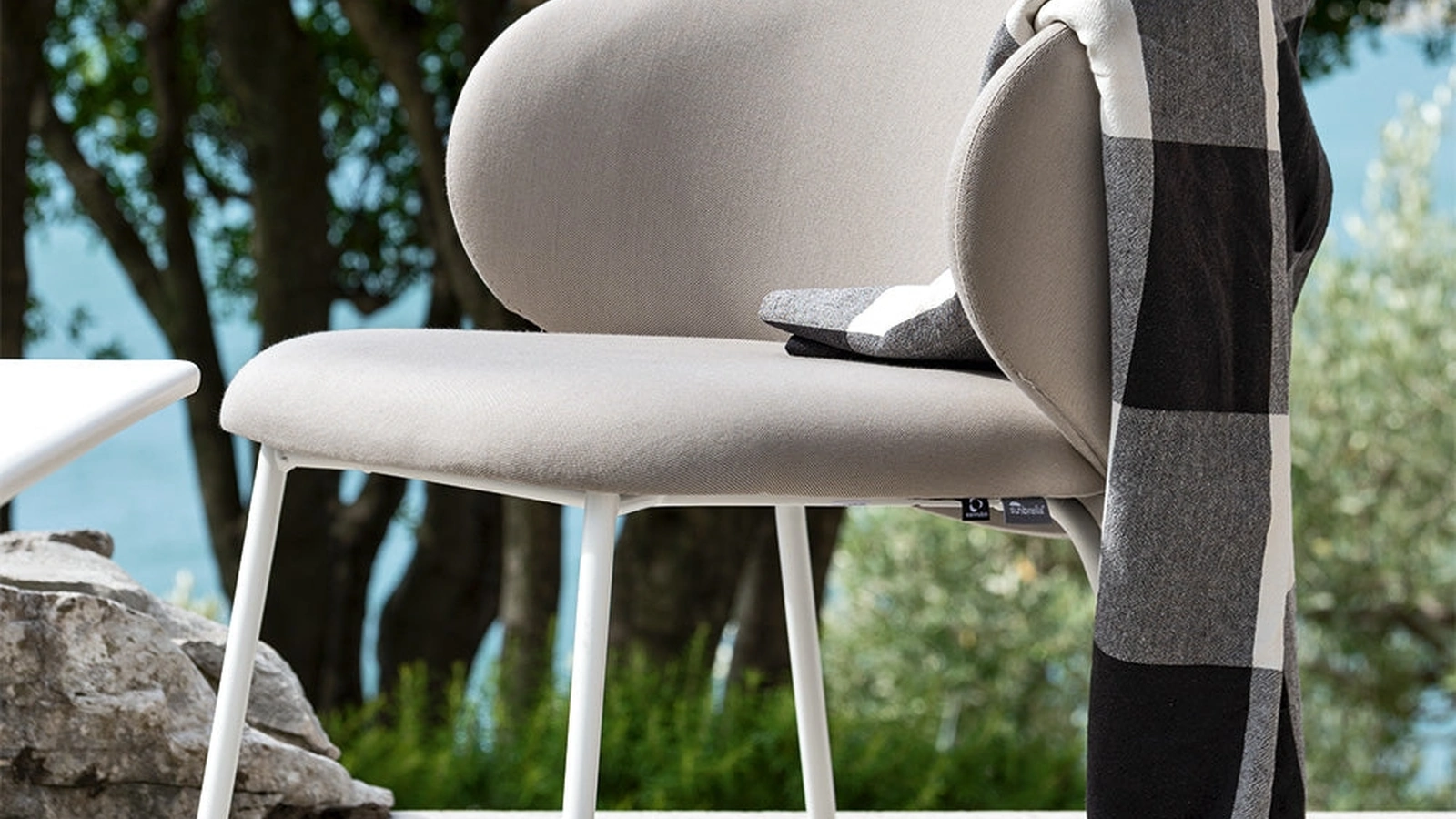 Poltroncina Lounge Tuka di Connubia Outdoor