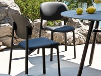 Sedia impilabile Zero di Connubia Outdoor