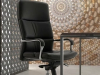 Poltrona Direzionale con ruote Althea in tessuto imbottito di Sedie Brianza