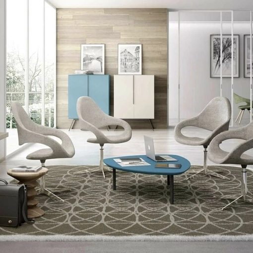 Seduta Attesa di design in tessuto imbottito e base in metallo Baila-V di Sedie Brianza