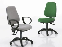 Seduta Operativa Job in tessuto imbottito con schienale ed altezza regolabili di Sedie Brianza
