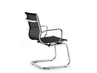 Seduta Ospiti e Attesa Tralis in tessuto tecnico traspirante con base a slitta e braccioli in acciaio di Sedie Brianza