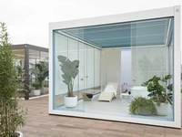 Pergola bioclimatica Imago Feeling Good in alluminio progettata come spazio per il benessere di Corradi