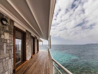 Pergola Pergotenda Palladia in alluminio e acciaio inox di Corradi