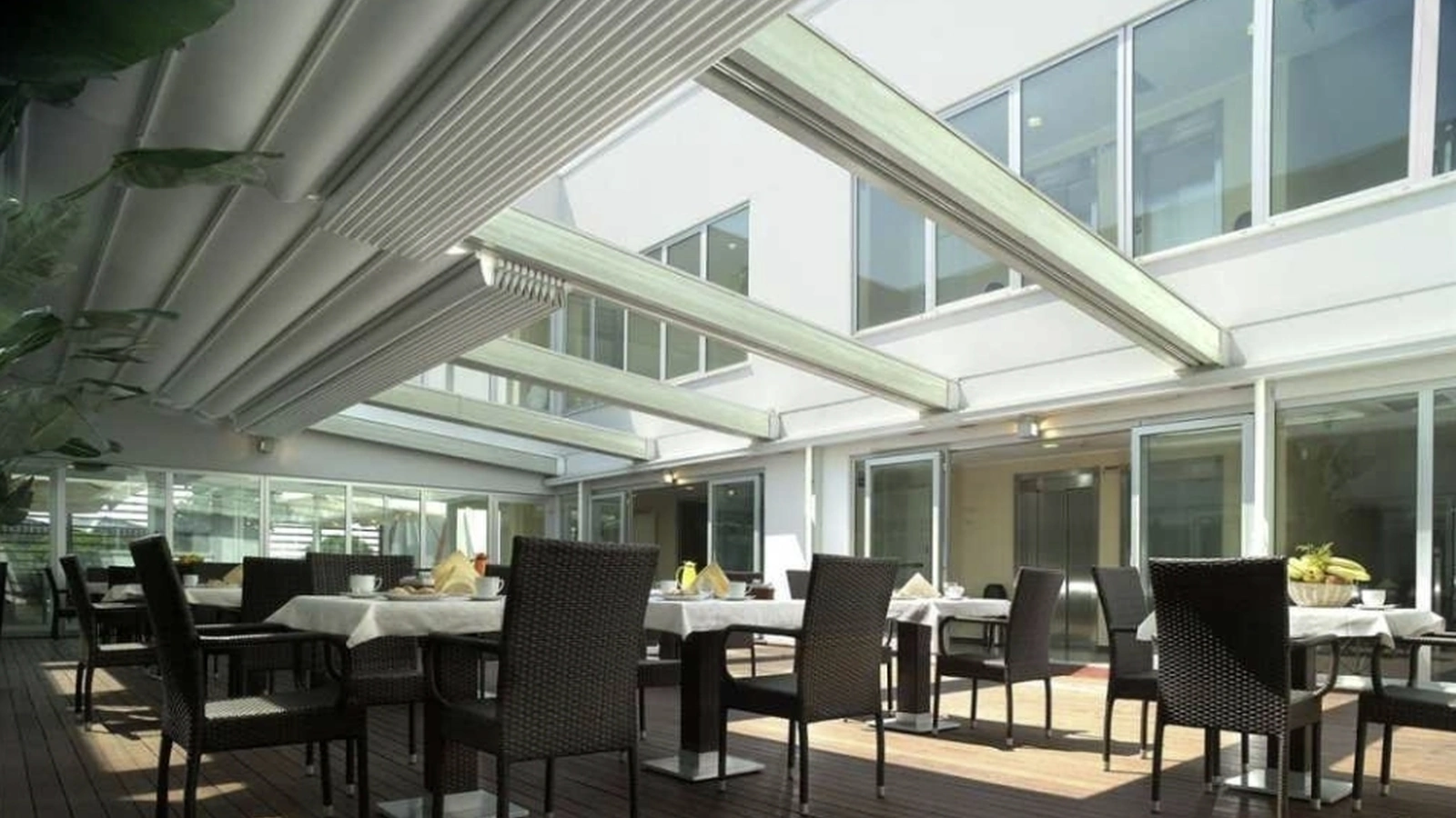 Pergola Pergotenda Impact di Corradi