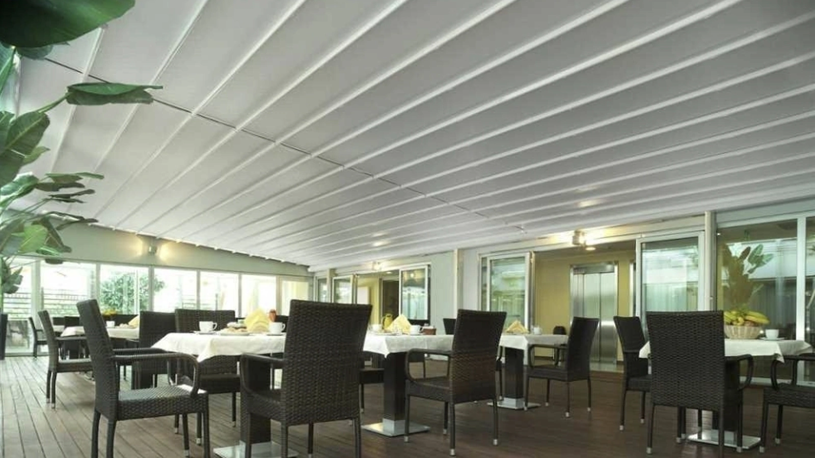 Pergola Pergotenda Impact di Corradi