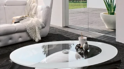Tavolino di design con top in vetro e base in agglomerato di marmo bianco Dubai di Tonin Casa