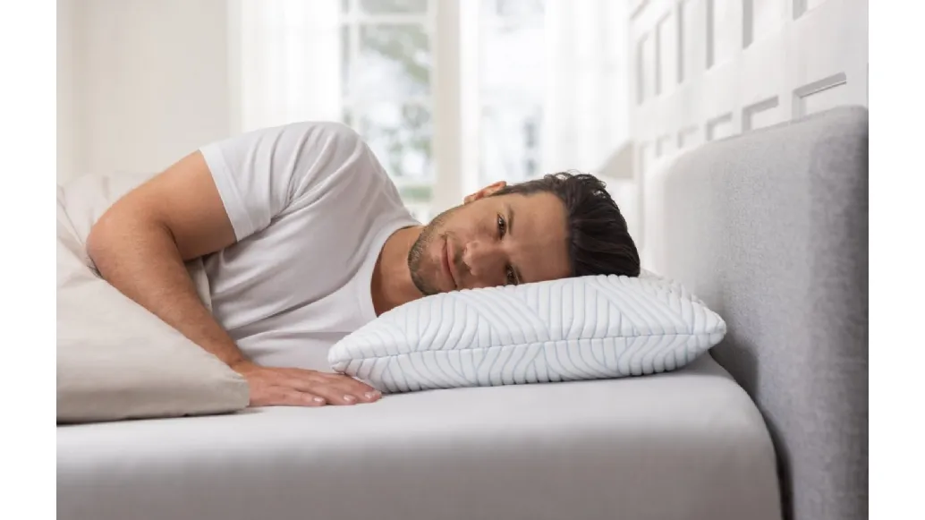 Cuscino ergonomico tradizionale Comfort SmartCool feeling morbido o medio rigido di Tempur