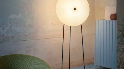 Lampada Rificolona Floor in polietilene riciclato di Miniforms