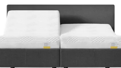 Materasso con struttura a strati che permette l'alleviamento della pressione e permette maggiore libertà di movimento durante la notte Sensation Supreme Cooltouch di Tempur
