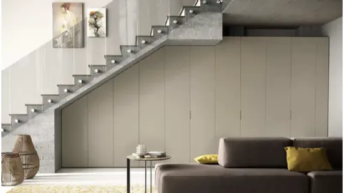 Armadio su misura con ante battenti Libeccio e Ambra U468 di Moretti Compact Giorno Notte