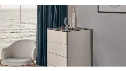 Settimanale Universal in laccato opaco di Calligaris