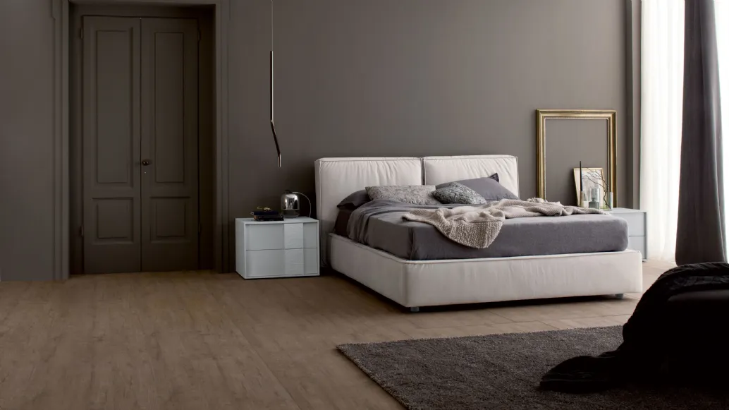 Letto in tessuto imbottito con testiera e box contenitore Beauty Spagnol Mobili