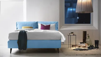 Letto moderno imbottito Eden Advance con alamari di Noctis