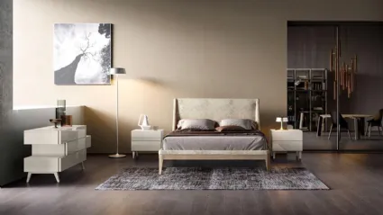 Letto in legno con testiera rivestita in tessuto M04 Venus di Mercantini