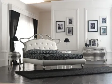 Letto in pelle e legno finitura Foglia Argento Naxos di Florentiabed