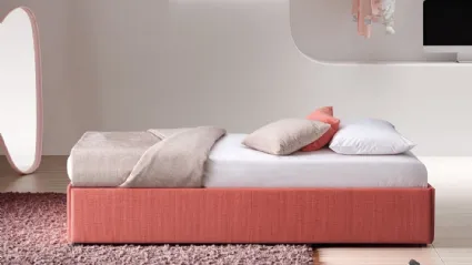 Letto Pervinca in tessuto con letto estraibile di Le Comfort