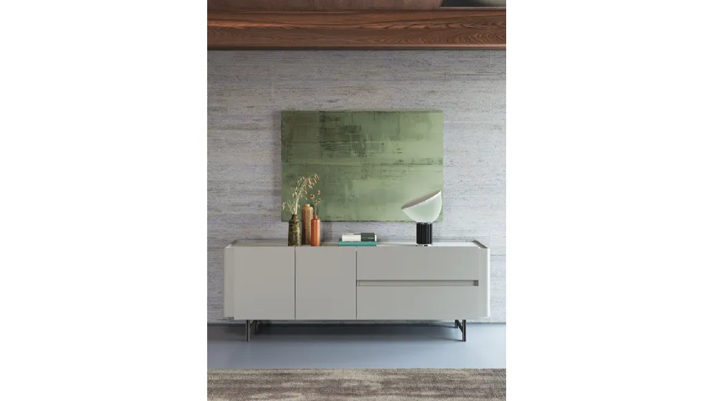 Madia Surf in laccato grigio silk con top in hpl marble sand di Astor Mobili