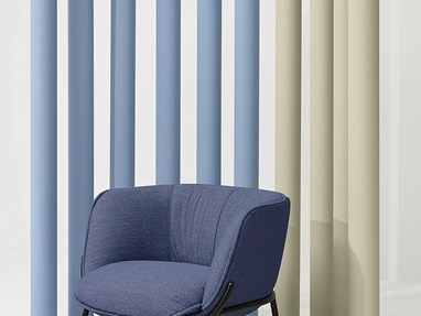 Poltrona BomBom 4 Legsin tessuto imbottito e gambe in acciaio di Infiniti