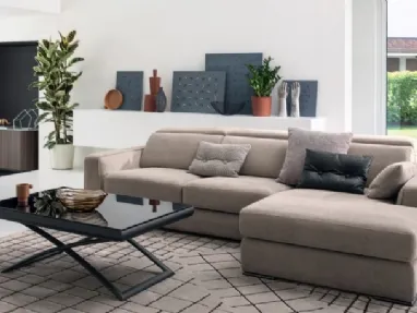Divano con schienale regolabile con penisola Cast di Calligaris