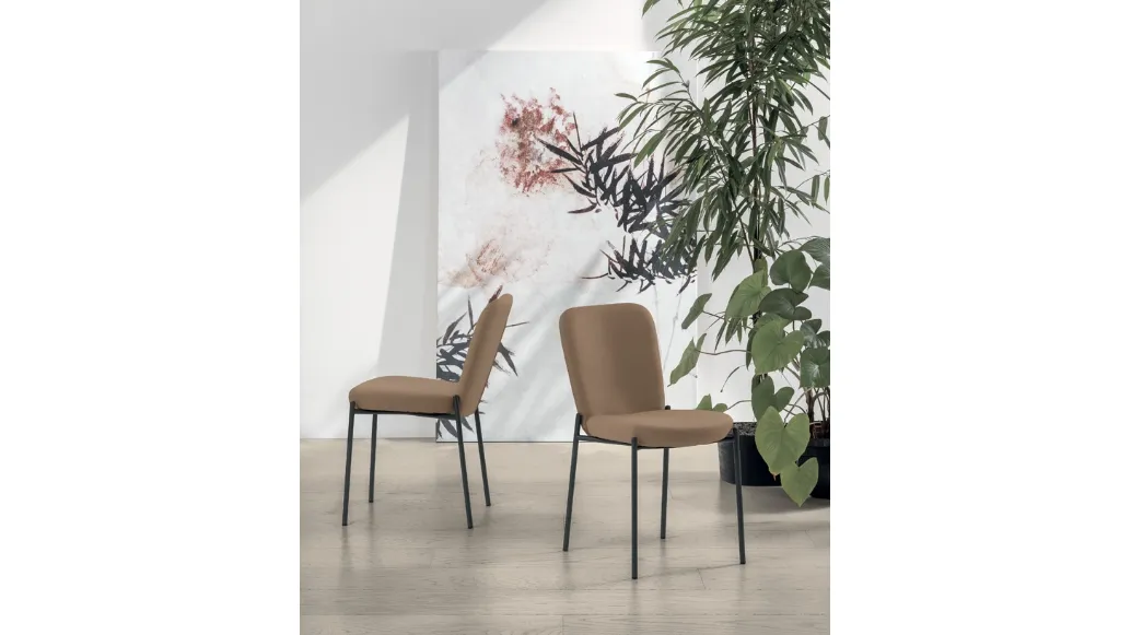 Sedia Akita di Target Point