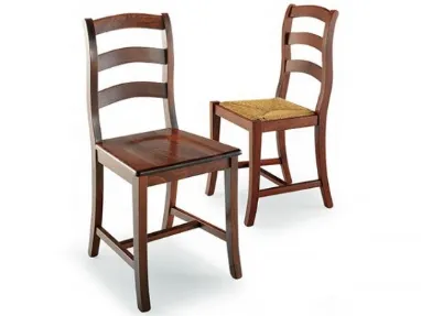 Sedia in legno disponibile anche con sedile in paglia Castellana di Aeffe