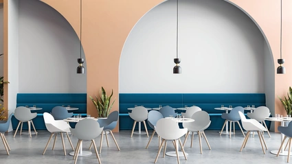 Sedia Cookie Wooden Legs con scocca in polipropilene e gambe in Faggio massello Naturale di Infiniti