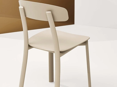 Sedia Feluca Pop in polipropilene e acciaio di Infiniti