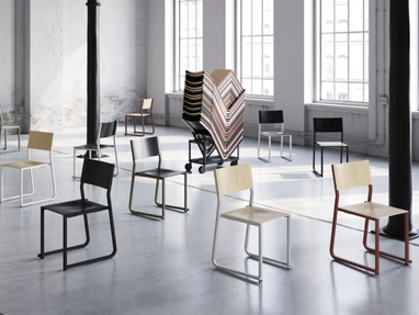 Sedia GT01 in Rovere di Infiniti