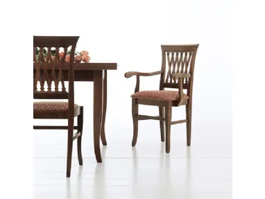 Sedia classica con o senza braccioli Treccia in legno con seduta in tessuto imbottito di Sedie Brianza