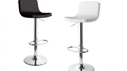 Sgabello in metallo con sedile bianco o nero regolabile in altezza Zoe di Aeffe