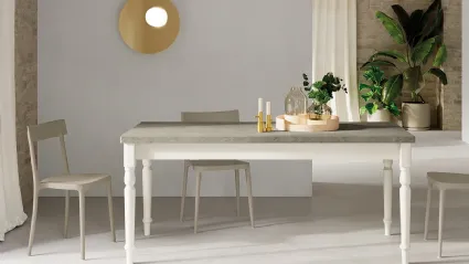 Tavolo Londra Allungabile con top in laminato e gambe in legno massello di Arredo3