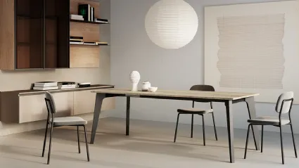 Tavolo allungabile Rubens con top in laminato e gambe in legno verniciato di Arredo3