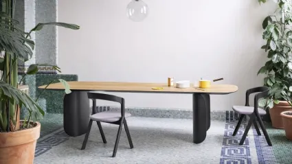 Tavolo di design con piano in legno Barry di Miniforms