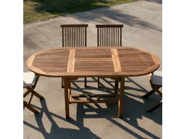 Tavolo allungabile Lipari in massello di teak indonesiano con finitura olio naturale di La Seggiola